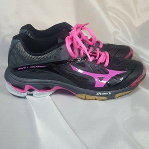 MIZUNO Wave Lightning Volleyball Women's Size 7 No